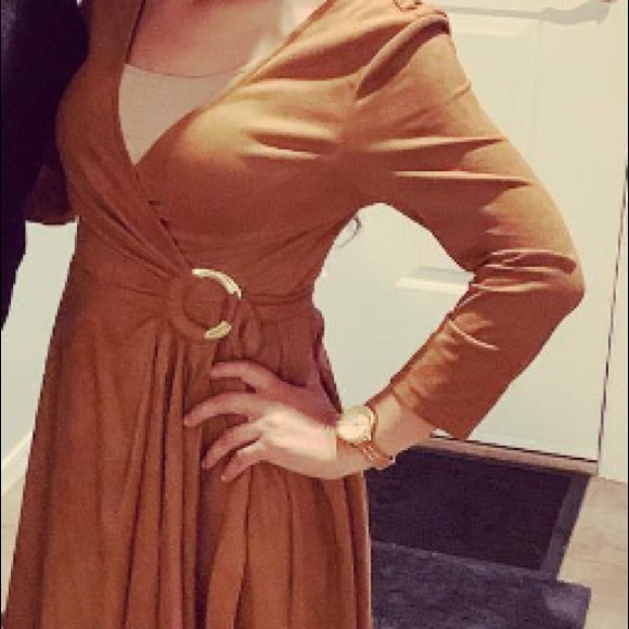 SOLD 🛑 - Picture 3 of 7